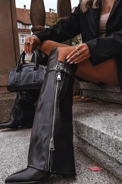 Sale Ocieplane Kozaki Damskie Za Kolano Na Słupku Z Paskiem Klamrą I Srebrnym Zamkiem Czarne Reisa Damskie Kozaki Ocieplane|Muszkieterki