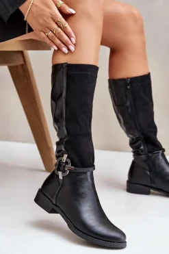 Kozaki Ocieplane|Kozaki Płaskie></noscript>Boto Ocieplane Kozaki Na Płaskim Obcasie Z Ozdobną Klamrą Czarne Leatharia Czarny