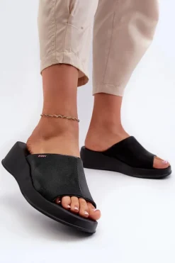 New ZAXY Pachnące Klapki Damskie Na Koturnie LL285084 Czarne Czarny