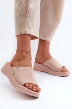 ZAXY Pachnące Klapki Damskie Na Koturnie LL285083 Jasnoróżowe