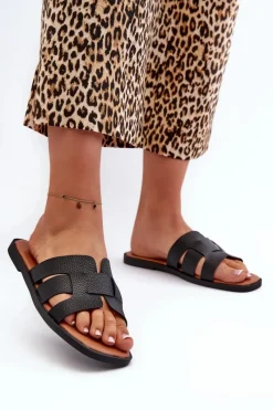 Klapki Damskie Klasyczne>Evento Płaskie Klapki Damskie Z Eko Skóry Czarne Risamay Czarny