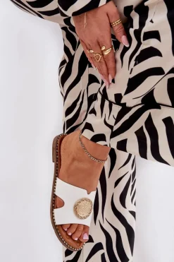 Płaskie Klapki Damskie Z Ozdobnym Detalem Białe Oferry Damskie Klapki Damskie Klasyczne