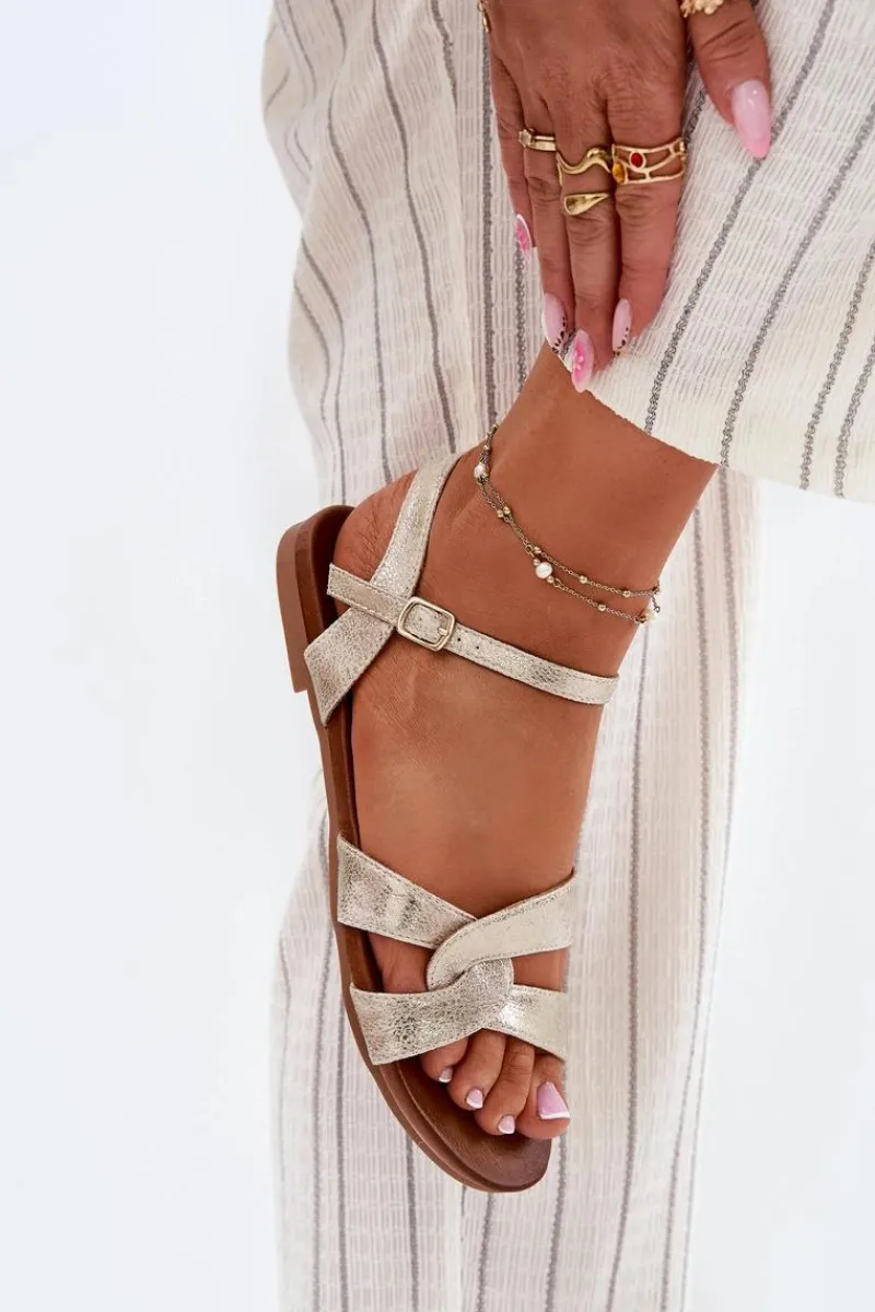 Sale Płaskie Połyskujące Sandały Damskie S.Barski KV51-022 Złote Damskie Sandały Płaskie