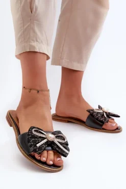 Klapki Damskie Klasyczne>Laura Messi Płaskie Skórzane Klapki Damskie Z Kokardą 2791 Czarne