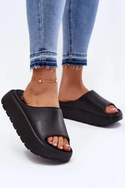 Klapki Basenowe|Klapki Na Platformie>Evento Piankowe Klapki Damskie Na Platformie Czarne Xalvania Czarny