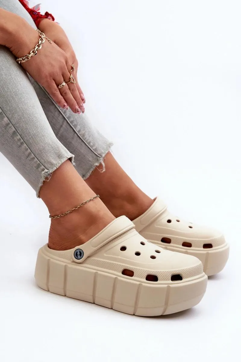 Klapki Basenowe|Klapki Na Platformie>Boto Piankowe Klapki Damskie Na Platformie Beżowe Itubia