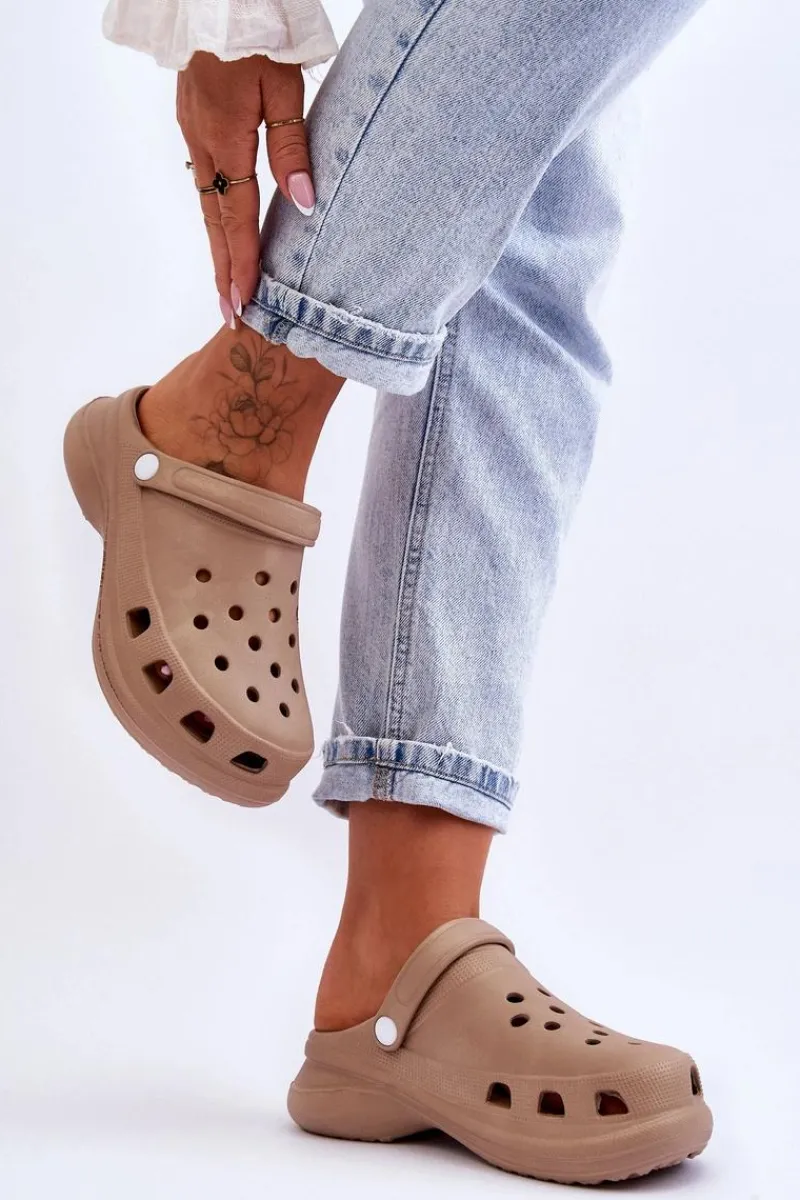 Klapki Basenowe|Klapki Damskie Klasyczne>Boto Piankowe Klapki Kroksy Na Masywnej Podeszwie Beżowe Katniss