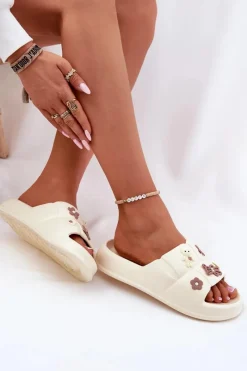 Best Boto Piankowe Klapki Z Przypinkami Ecru Redienna Biały