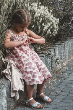 Clearance Sandałki Dziecięce Zapinane Na Rzep Z Przeplatającymi Się Paseczkami Niebieskie Dianttha Dzieci Dziewczęce