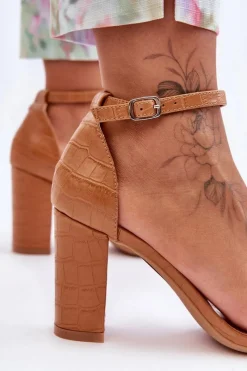 Discount Boto Sandałki Na Słupku Wężowy Wzór Brązowe Hacia