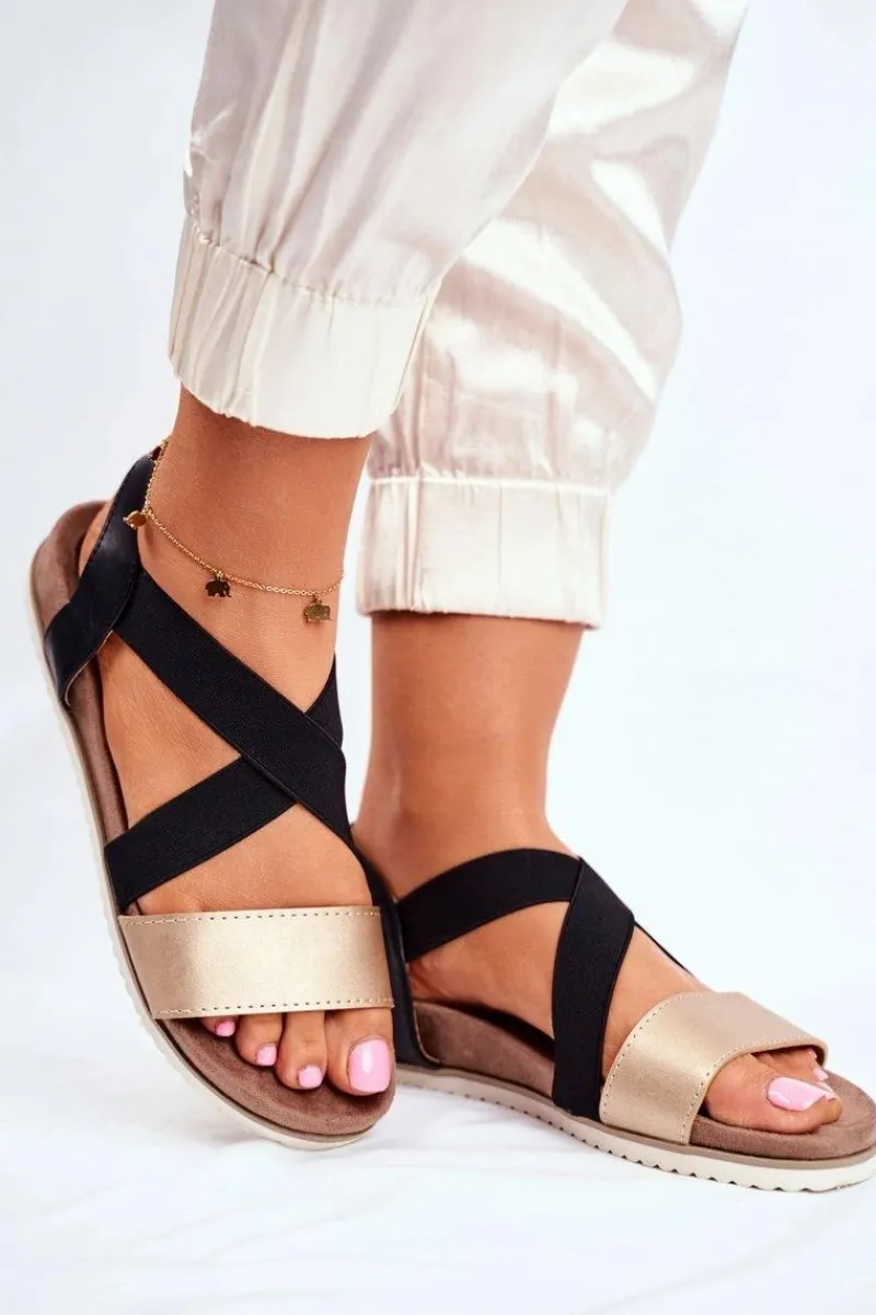 Sandały Płaskie>Evento Sandały Damskie Eleganckie Czarno Złote Morrin