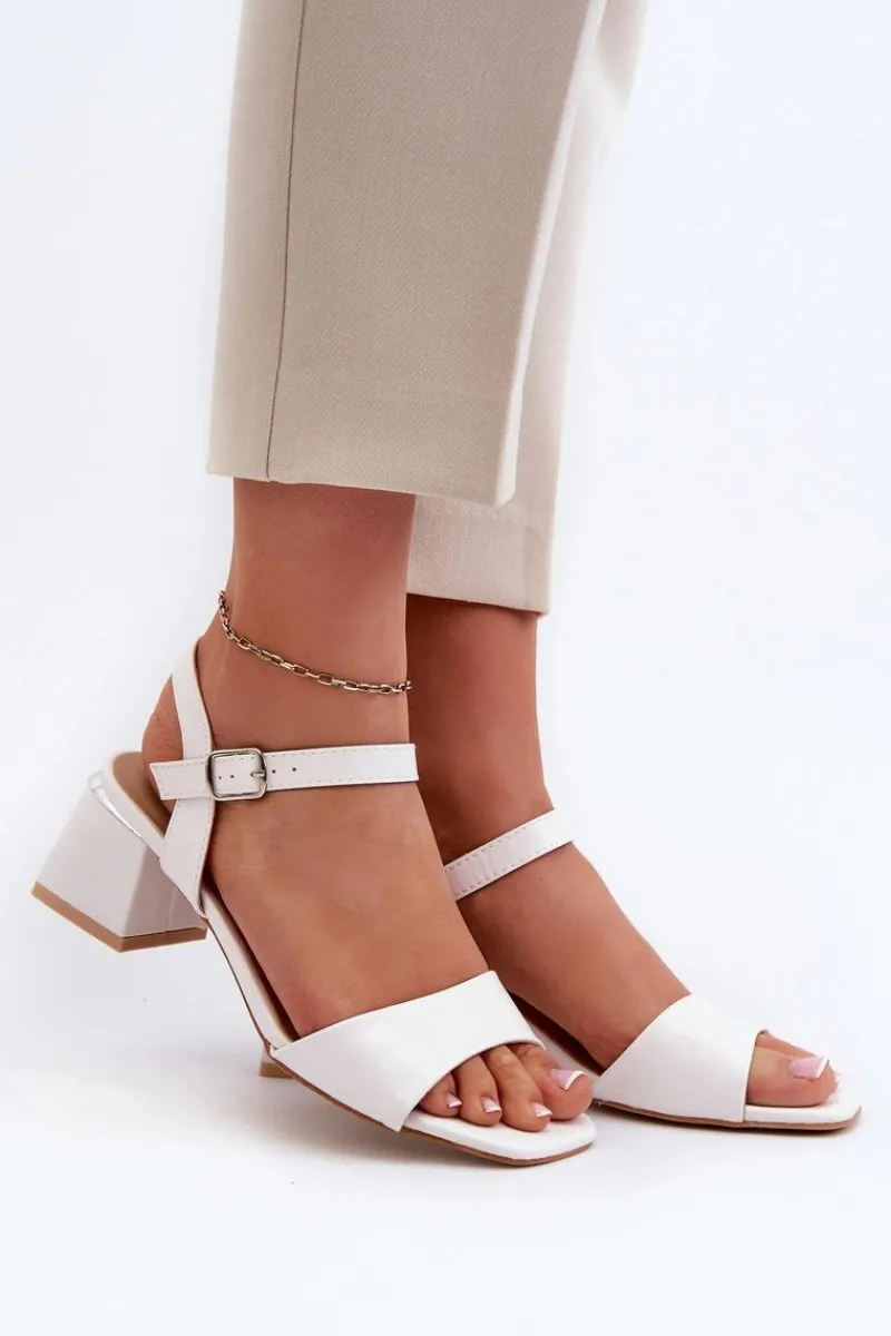 Discount Evento Sandały Damskie Na Klocku Z Eko Skóry Białe Leisha