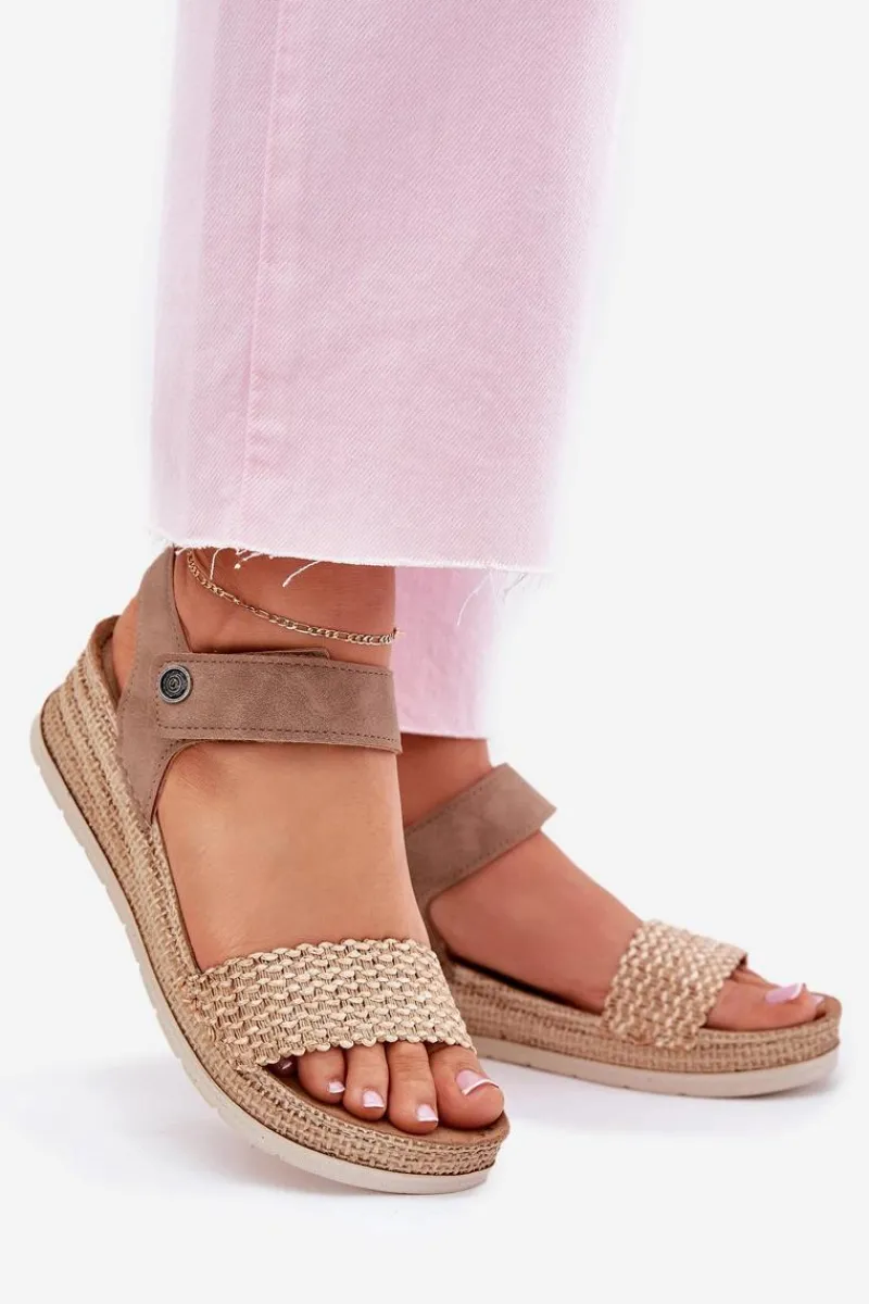 New INBLU Sandały Damskie Na Koturnie RV000014 Beżowe