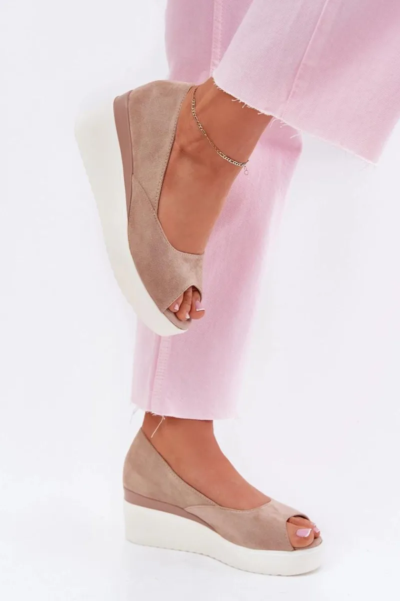 Sandały Na Koturnie>Boto Sandały Damskie Na Koturnie Z Eko Zamszu Beżowe Velira Beżowy