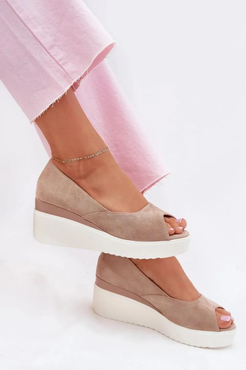 Sandały Na Koturnie>Boto Sandały Damskie Na Koturnie Z Eko Zamszu Beżowe Velira Beżowy