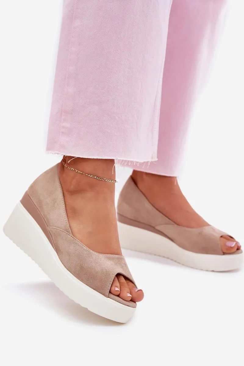 Sandały Na Koturnie>Boto Sandały Damskie Na Koturnie Z Eko Zamszu Beżowe Velira Beżowy