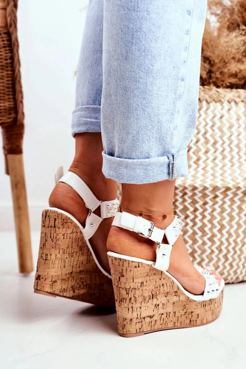 Clearance Boto Sandały Damskie Na Koturnie Lu Boo Białe Gail