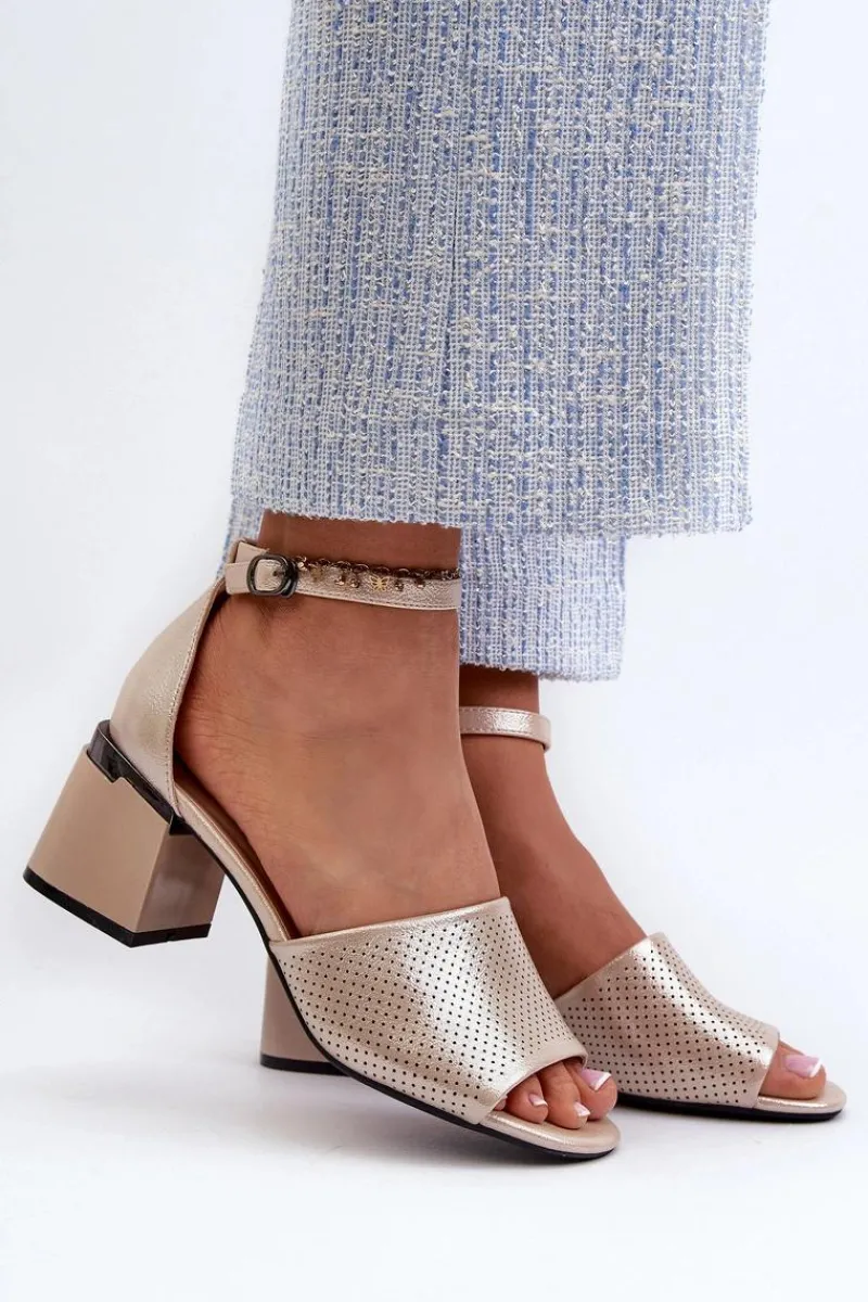 Clearance Buty damskie Vinceza Sandały Damskie Na Obcasie Z Eko Skóry Złote Horissa