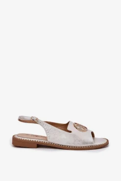 Sandały Płaskie></noscript>Damskie buty S.Barski Sandały Damskie Na Płaskim Obcasie Z Ozdobą S.Barski KV51-002 Srebrne Srebrny