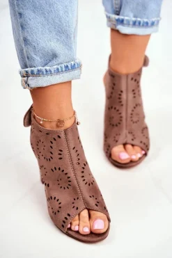 Sandały Ażurowe|Sandały Na Obcasie><noscript><img width=