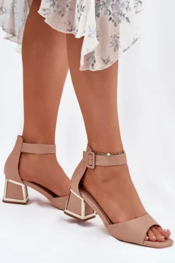 Sale Evento Sandały Damskie Na Słupku Nude Zennia