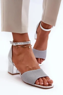 Outlet Evento Sandały Damskie Na Słupku Srebrne Desvia