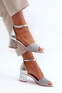 Outlet Evento Sandały Damskie Na Słupku Srebrne Desvia