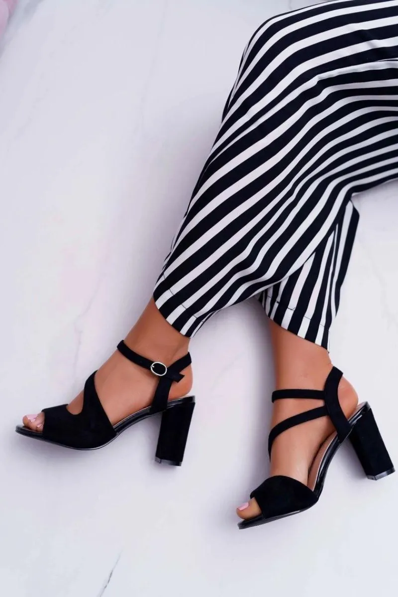 Online Buty Sergio Leone Sandały Damskie Na Słupku Sergio Leone SK868 Zamszowe Czarne Mersi