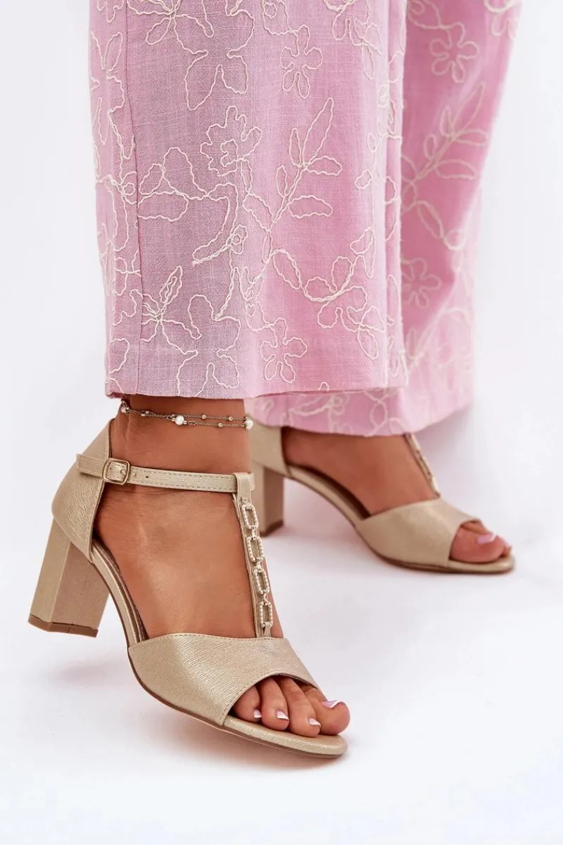 Sandały Na Słupku|Sandały Na Obcasie>Evento Sandały Damskie Na Słupku Z Ozdobnym Paskiem Eko Skóra Złote Triavera Złoty