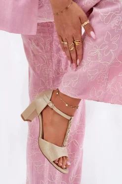 Sandały Na Słupku|Sandały Na Obcasie><noscript><img width=