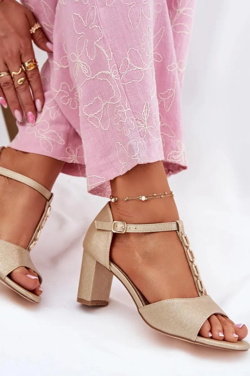 Sandały Na Słupku|Sandały Na Obcasie>Evento Sandały Damskie Na Słupku Z Ozdobnym Paskiem Eko Skóra Złote Triavera Złoty