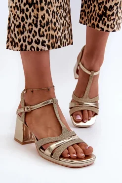 Sandały Na Słupku|Sandały Na Obcasie><noscript><img width=