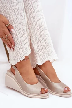 Hot Sandały Damskie Skórzane Na Koturnie S.Barski LR51-539 Złote Damskie Sandały Na Koturnie