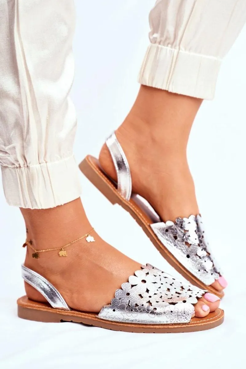 Sandały Płaskie>Evento Sandały Damskie Wsuwane Srebrne I Like Summer