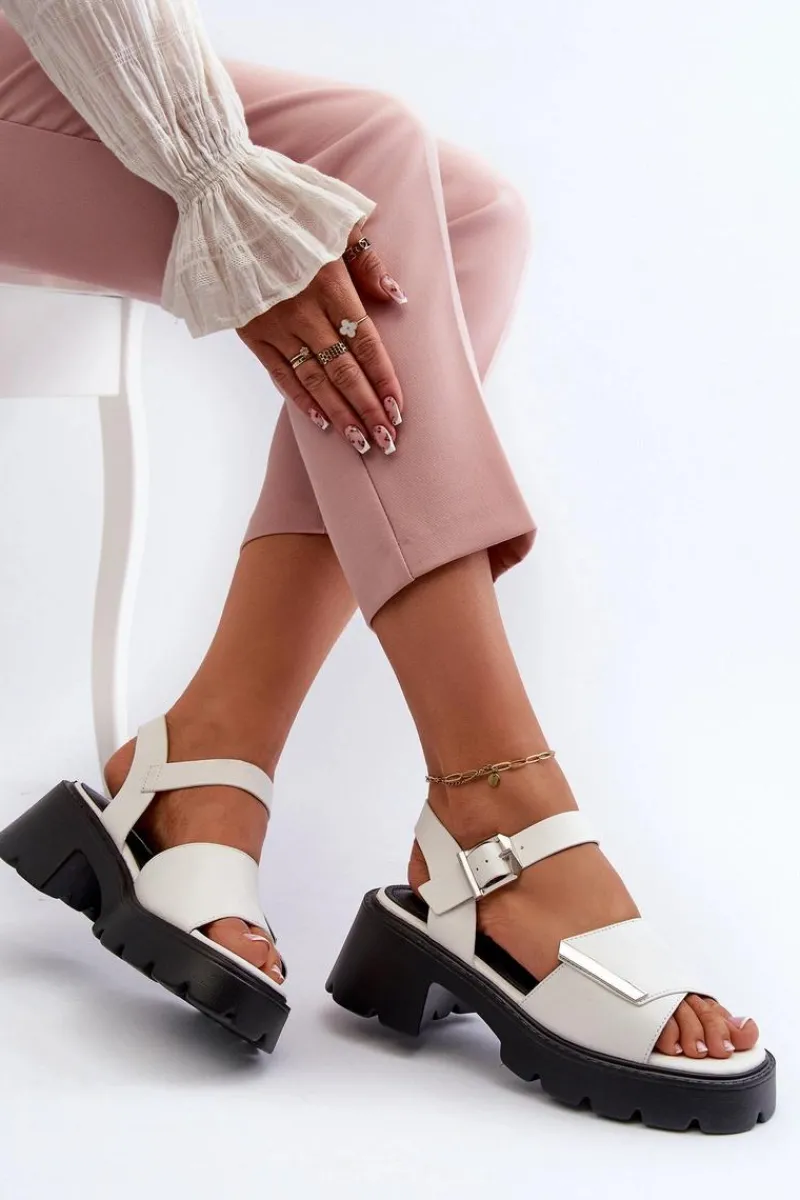 Sale Sandały Damskie Z Eko Skóry Na Obcasie I Platformie Vinceza 36257 Biały Damskie Sandały Na Obcasie