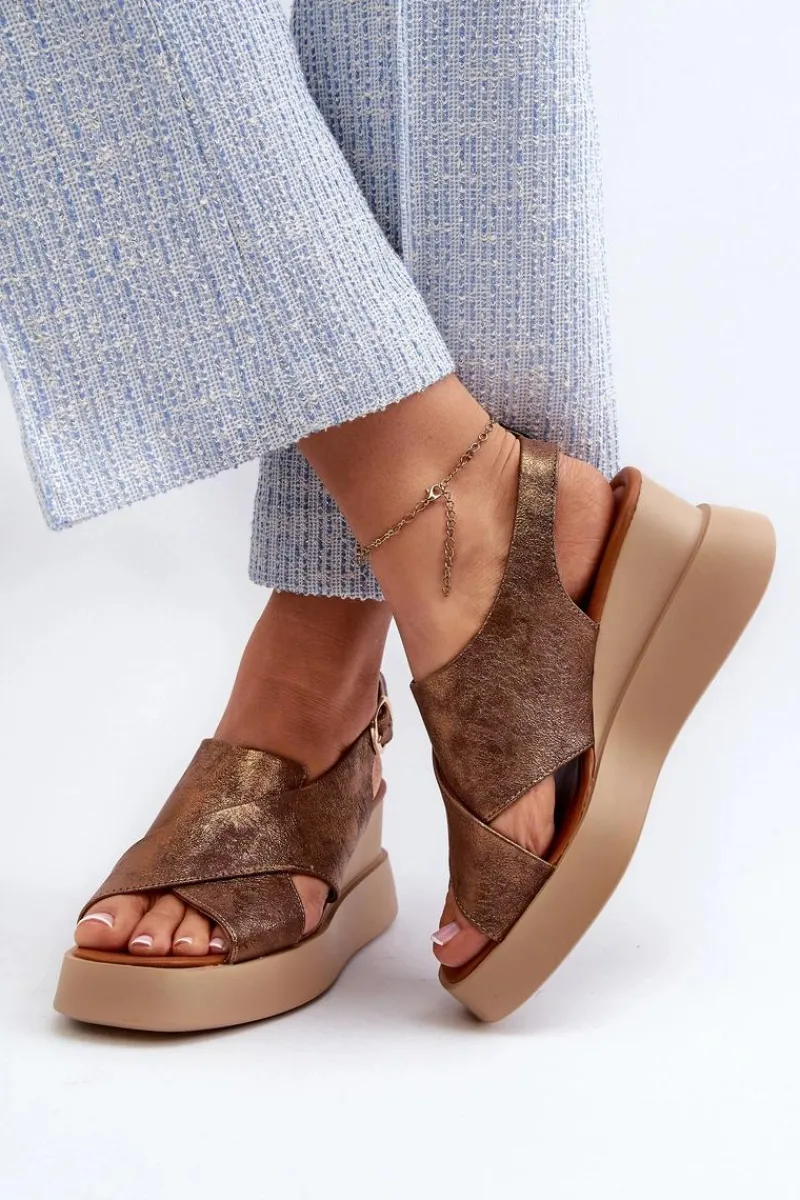 Clearance Boto Sandały Damskie Z Eko Skóry Na Platformie I Koturnie Miedziane Vaiara