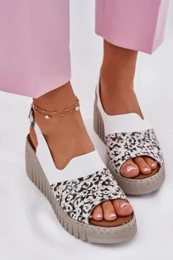 Sandały Damskie Z Naturalnej Skóry Na Koturnie 56C0958 Białe Damskie Sandały Na Koturnie