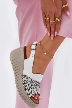 Sandały Damskie Z Naturalnej Skóry Na Koturnie 56C0958 Białe Damskie Sandały Na Koturnie