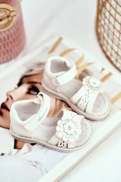 Dziewczęce>Boto Sandały Dziecięce na Rzepy Kwiatuszek Białe Mino