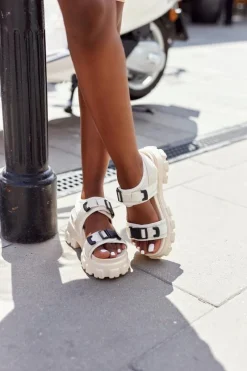 Best Boto Sandały Na Masywnej Platformie Beżowe Fly High