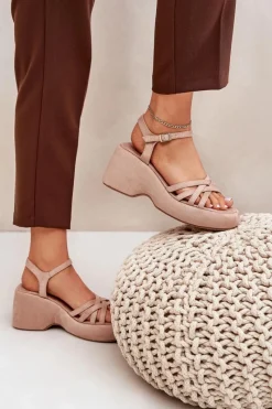 Sandały Na Platformie I Koturnie Z Eko Zamszu Beżowe Nendal Damskie Sandały Na Koturnie