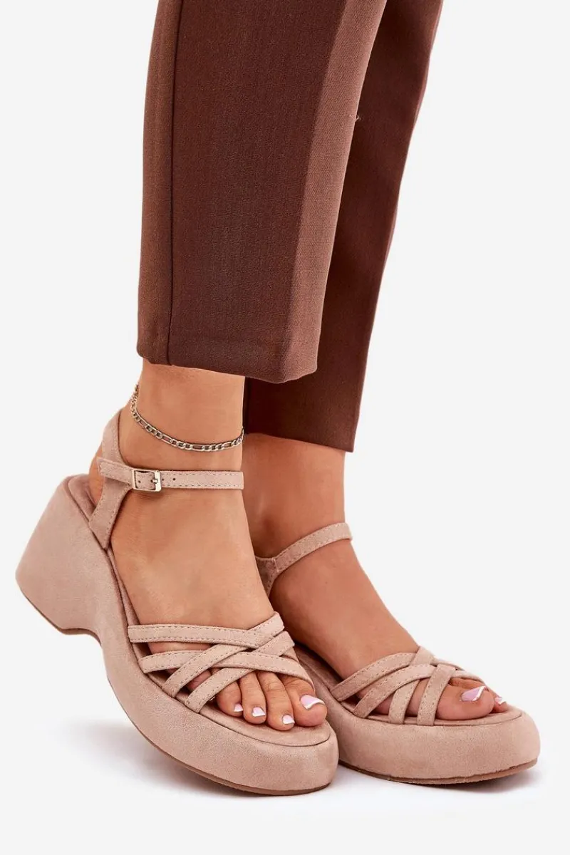 Sandały Na Platformie I Koturnie Z Eko Zamszu Beżowe Nendal Damskie Sandały Na Koturnie