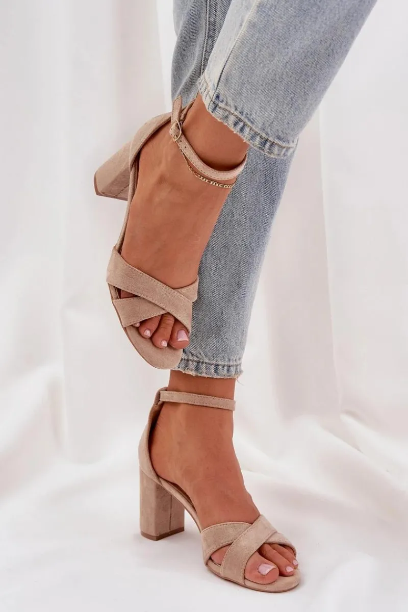 Sandały Na Obcasie>Boto Sandały Na Słupkowym Obcasie Z Eko Zamszu Beżowe Saniffia Beżowy