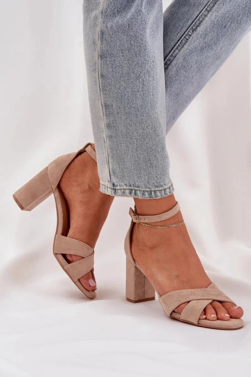 Sandały Na Obcasie>Boto Sandały Na Słupkowym Obcasie Z Eko Zamszu Beżowe Saniffia Beżowy