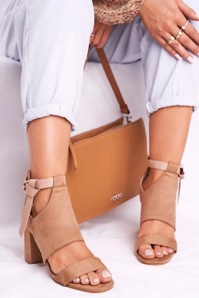 Sandały Na Obcasie>Buty damskie Vinceza Sandały Na Słupku Z Cholewką Vinceza 20-17054 Beżowe