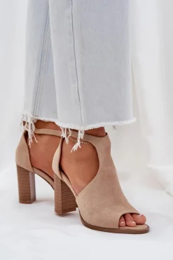 Sandały Na Słupku Z Eko Zamszu Beżowe Lanadriena Damskie Sandały Na Słupku|Sandały Na Obcasie