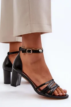 Outlet Evento Sandały Na Słupku Z Paseczkami Czarne Enitia Czarny