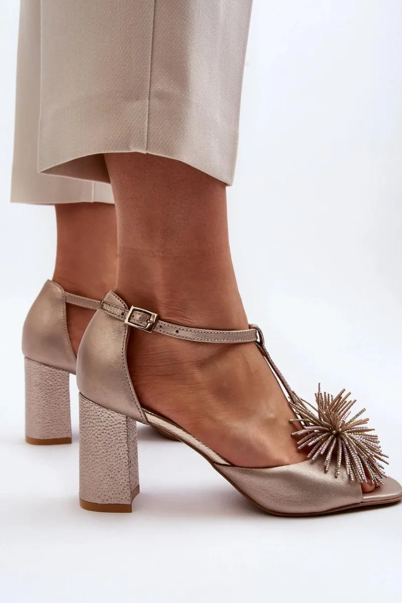 Discount Laura Messi Sandały Skórzane Na Słupku Z Ozdobą 2758 Złote