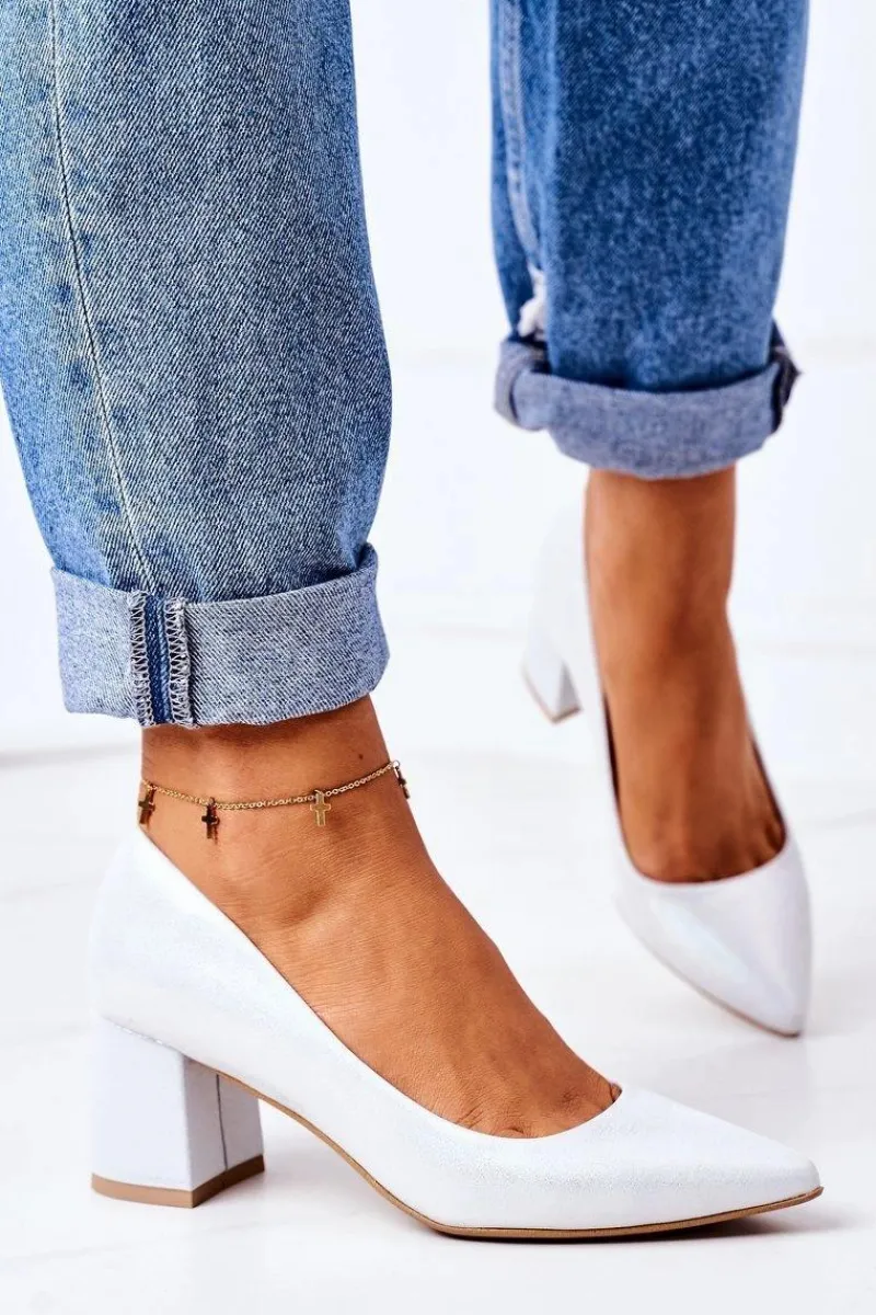 Clearance Satynowe Czółenka Lewski Shoes 2801 Srebrne Damskie Czółenka Na Słupku