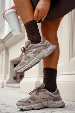 Discount Milena Skarpetki Damskie W Prążek Czekoladowe Brązowy